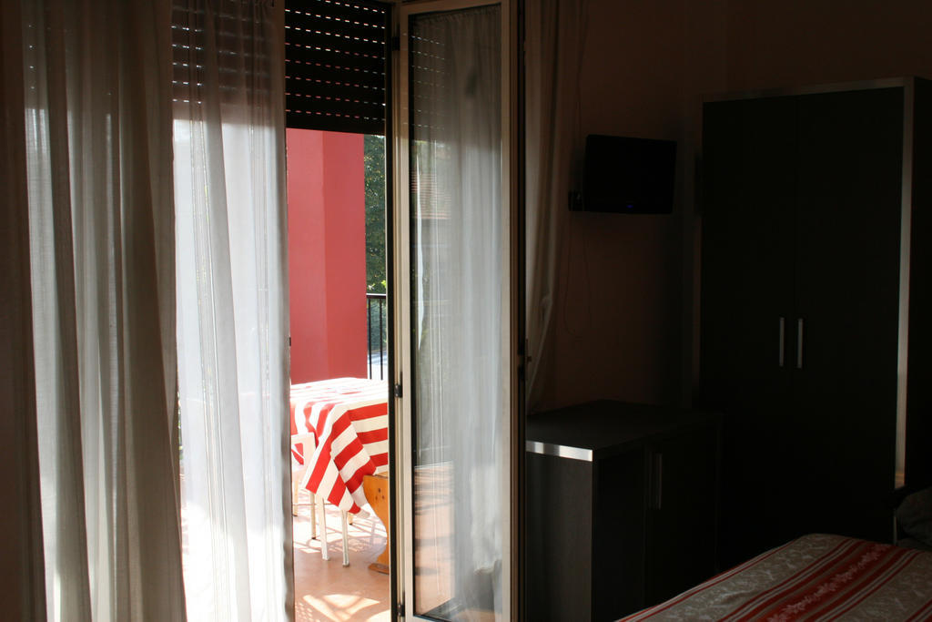 Hotel Renato Sesto San Giovanni Habitación foto
